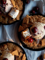 S'mores Cookie Skillet