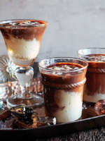 Hot Chocolate Floats