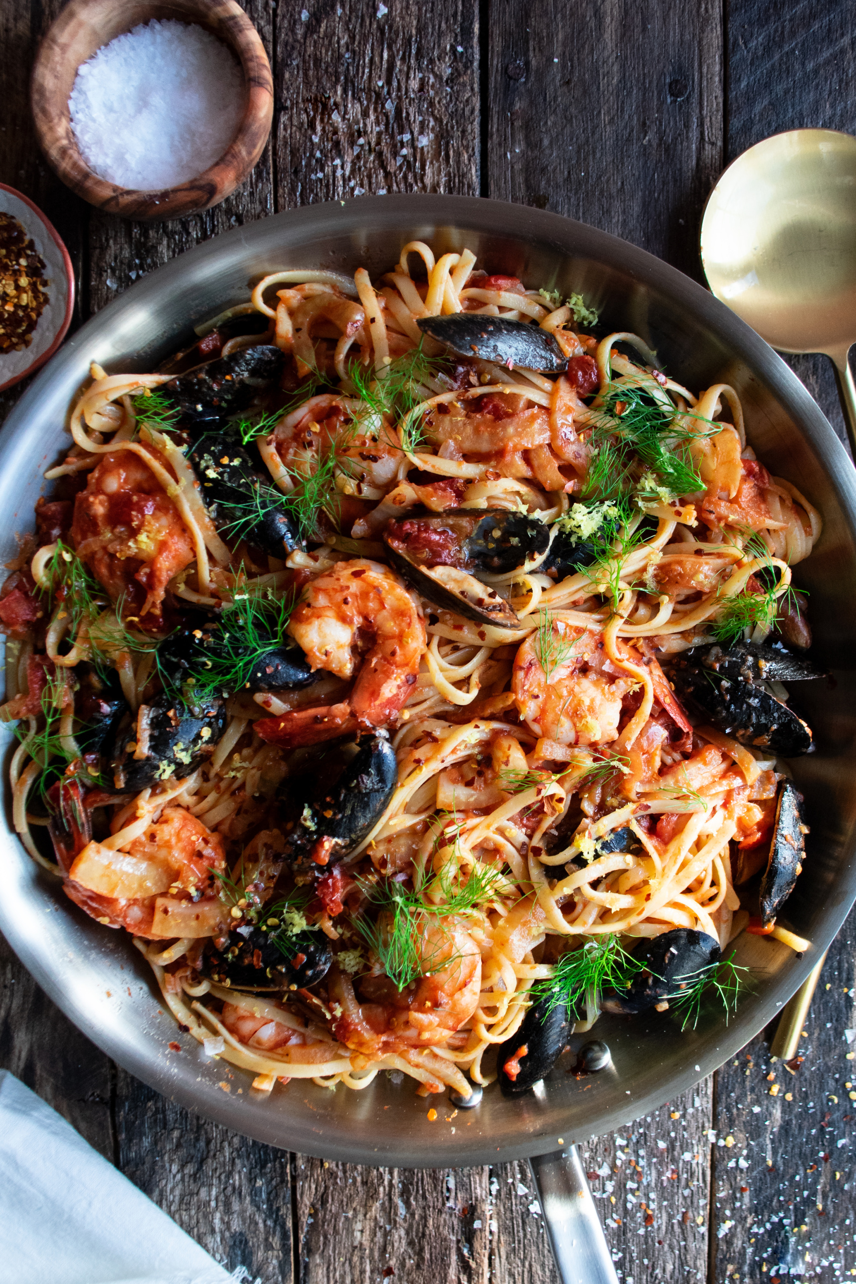Spicy Tomato Seafood Pasta