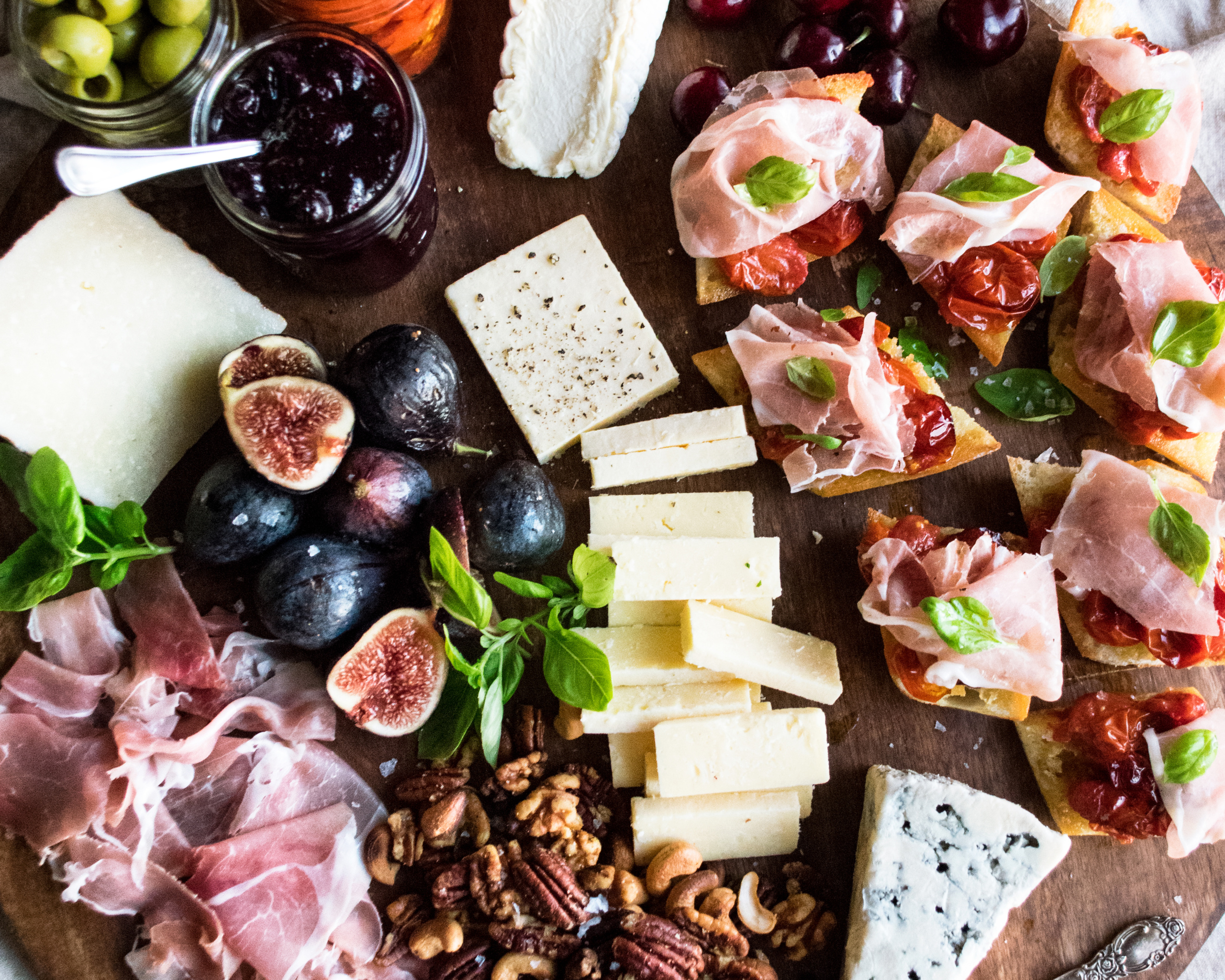 Summer Cheese & Charcuterie Picnic Board