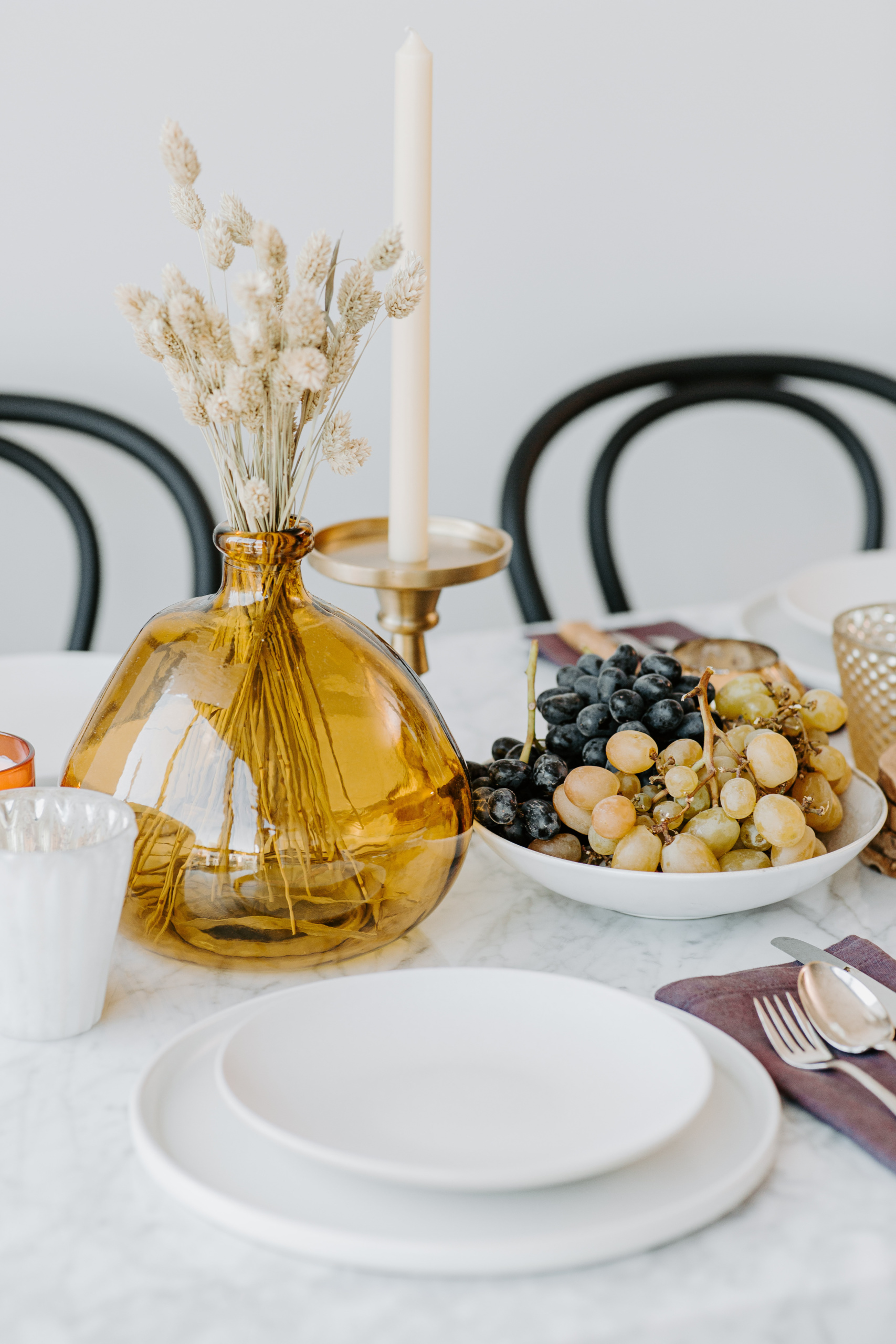 Simple Thanksgiving Tablescape